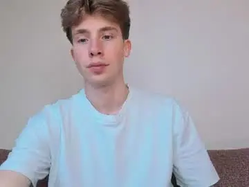 Chaturbate Live Porn of cute_brian