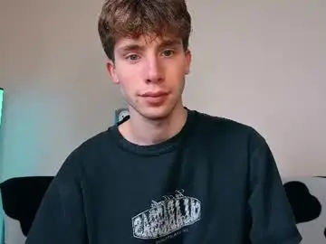 Chaturbate Free Porn Cam of cute_brian