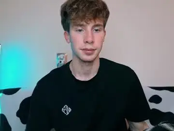 Chaturbate Watch Live Sex Cams of cute_brian