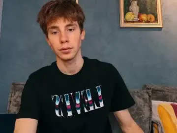 Chaturbate Best live sex cam show of cute_brian
