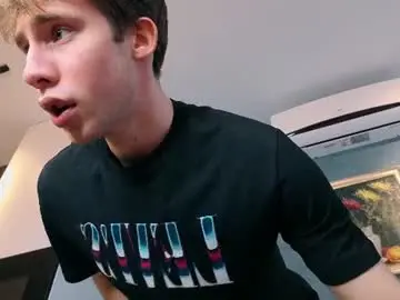 Chaturbate Free Live Porn of cute_brian
