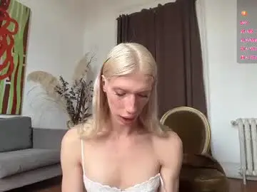 Chaturbate Watch Live Sex Cams of hung_angel_xxl