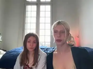 Chaturbate Live Porn of hung_angel_xxl