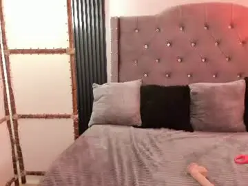Chaturbate Live Sex of scarbadgirl_