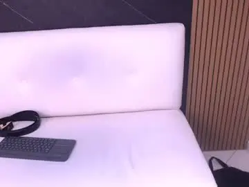 Chaturbate Live Sex Cam of _goldenboy23