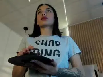 Chaturbate Best live sex cam show of bellaandvestiacs