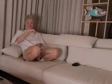 Chaturbate Adult Video Chat of braxiboy