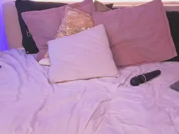 Chaturbate Free Live Porn of golden_girlsss