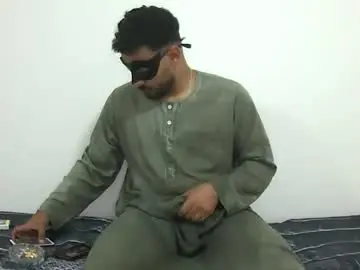 Chaturbate Live Sex Cam of king_of_arabians