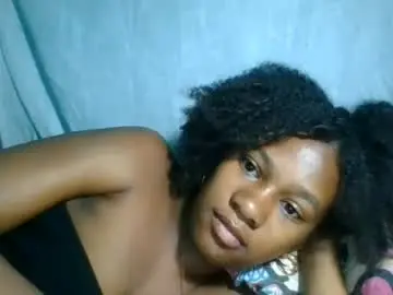 Chaturbate Best live sex cam show of lunadesire01