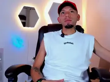 Chaturbate Live Porn of stebansilv_