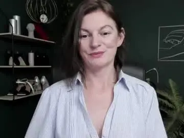 Chaturbate Adult Video Chat of vivian_dream