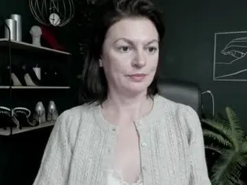 Chaturbate Free Live Porn of vivian_dream