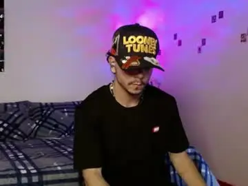 Chaturbate Live Porn of dominic_hanks