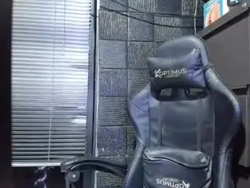 Chaturbate Live Sex of g_lincoln