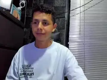 Chaturbate Free Porn Cam of g_lincoln