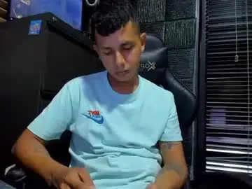 Chaturbate Adult Webcam of g_lincoln