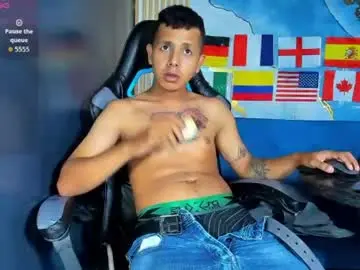Chaturbate Free Porn Cam of g_lincoln