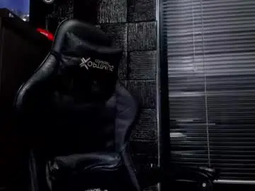 Chaturbate Live Sex of g_lincoln