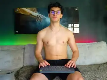 Chaturbate Free Porn Cam of maisonbastian
