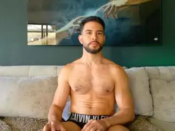 Chaturbate Private Sex Chat of maisonbastian