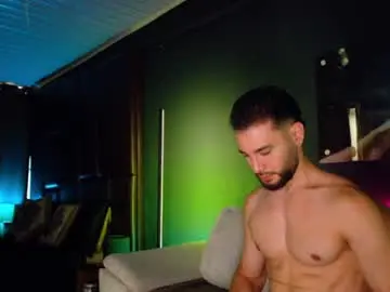 Chaturbate Watch Live Sex Cams of maisonbastian