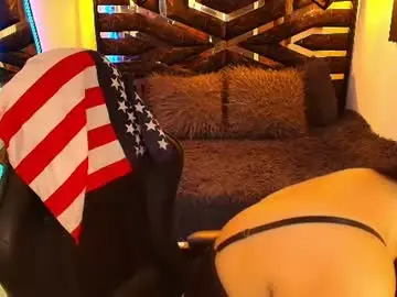 Chaturbate Watch Live Sex Cams of scarleth_bluee