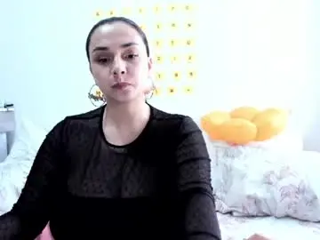 Chaturbate Free Live Porn of suzygamingfairy