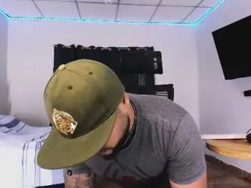 Chaturbate Live Sex of tommy_sccott