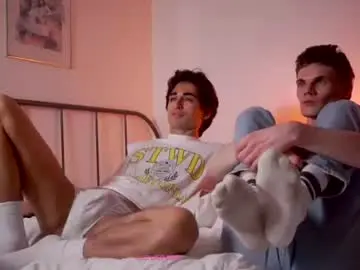 Chaturbate Adult Webcam of 2honeyguys