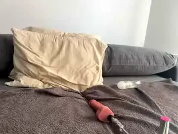 Chaturbate Best live sex cam show of kiwigray