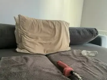 Chaturbate Sex Cam of kiwigray