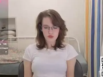 Chaturbate Watch Live Sex Cams of moonywelder