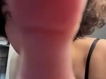 Chaturbate Live Sex Cam of nikatyan