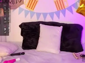 Chaturbate Live Sex of alicelamoree