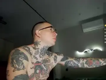 Chaturbate Adult Webcams of tom__ice