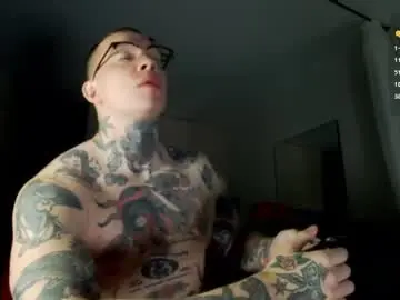 Chaturbate Free Live Porn of tom__ice