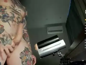 Chaturbate Adult Webcam of tom__ice