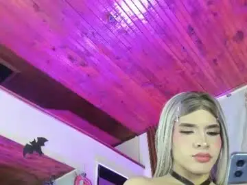 Chaturbate Live Sex Cam of valeryysalasar