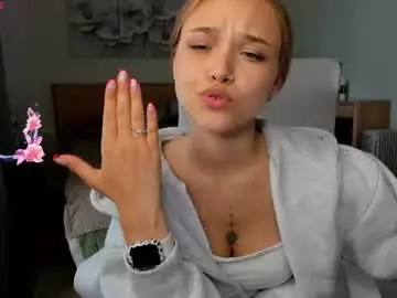 Chaturbate Free Live Porn of flooora_0