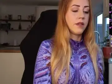 Chaturbate Live Sex Cam of stripmequick