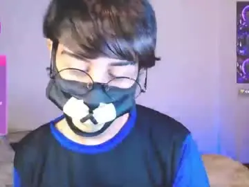 Chaturbate Live Sex of yuniorb