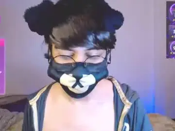 Chaturbate Nude Webcam of yuniorb