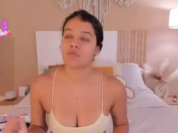Chaturbate Best live sex cam show of camila_bustamante_