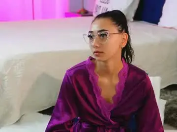 Chaturbate Nude Webcam of shy_eveline