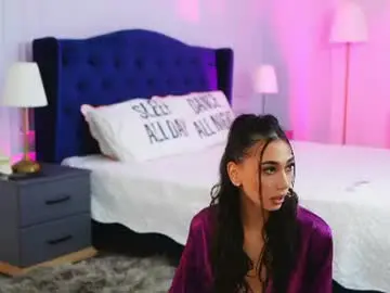 Chaturbate Sex Cam of shy_eveline