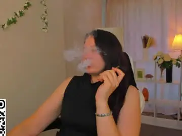 Chaturbate Nude Webcam of lea_shadom