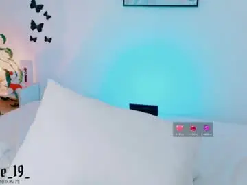 Chaturbate Live Sex Cam of cuteezoe
