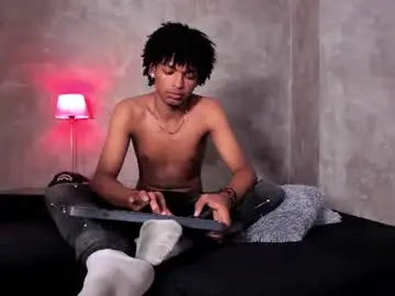 Chaturbate Free Porn Cam of raymond_steel