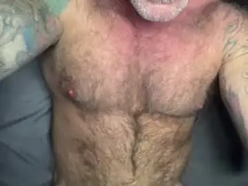 Chaturbate Free Live Porn of skimaskedbeef
